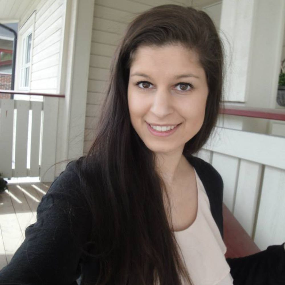 Meet your Posher, Karoline